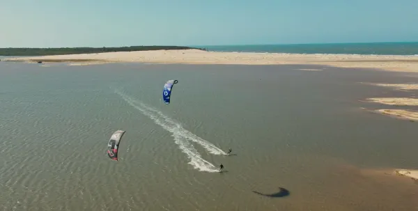 kitesurfing in Delta do Parnaiba
