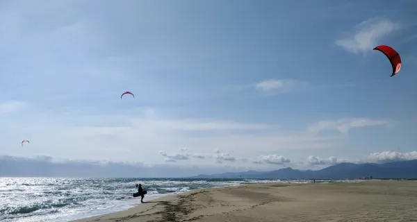 kitesurfing in Pont des Basses