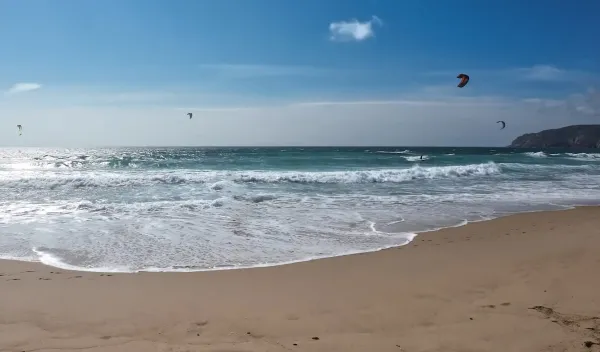 kitesurfing in Praia do Guincho