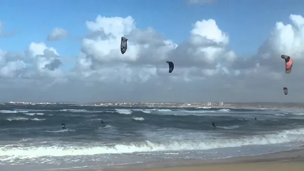 kitesurfing in Peniche