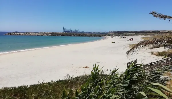 kitesurfing in São Torpes