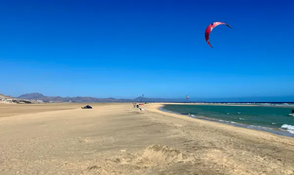 kitesurfing in Risco del Paso