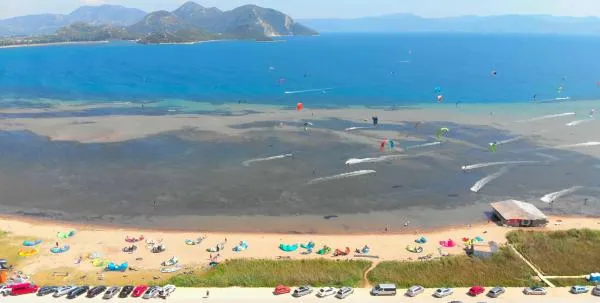 kitesurfing in Neretva