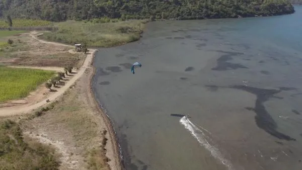 kitesurfing in Akyaka