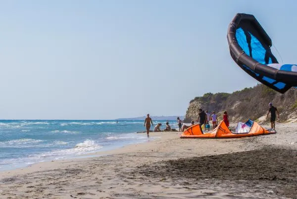 kitesurfing in Frassanito