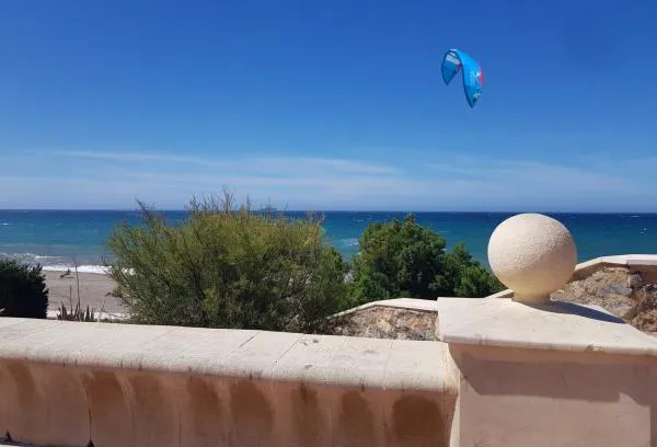 kitesurfing in Retamar